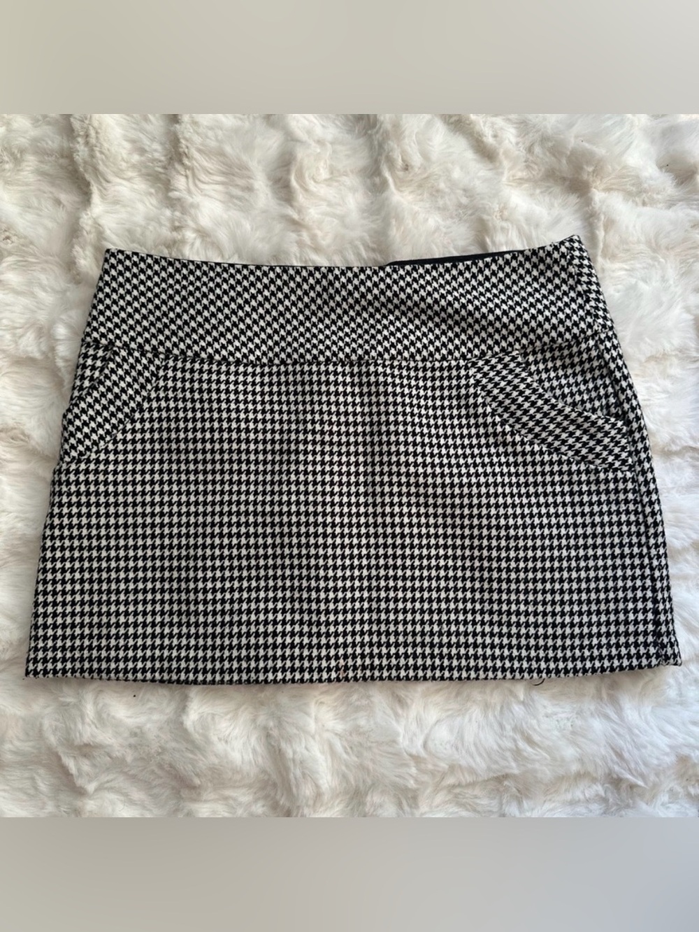 Dolls Mini Essential Stylish Everyday Black & White Skirt